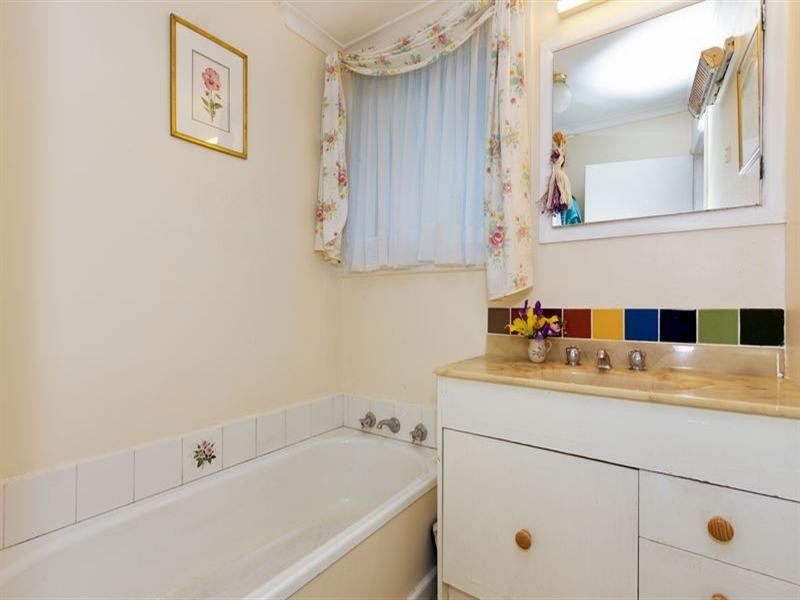 20 Boyce Avenue, Briar Hill VIC 3088