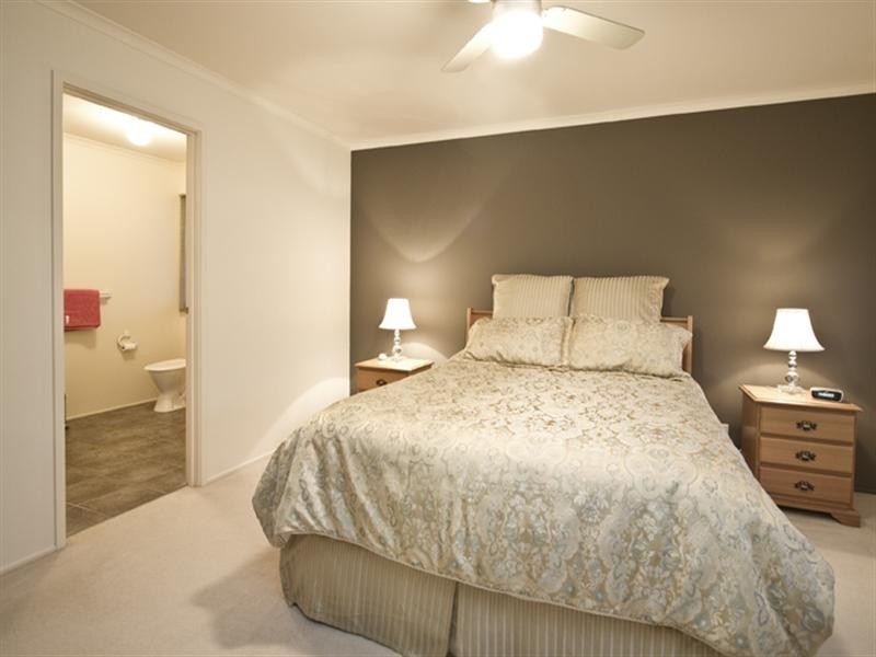 Greensborough VIC 3088