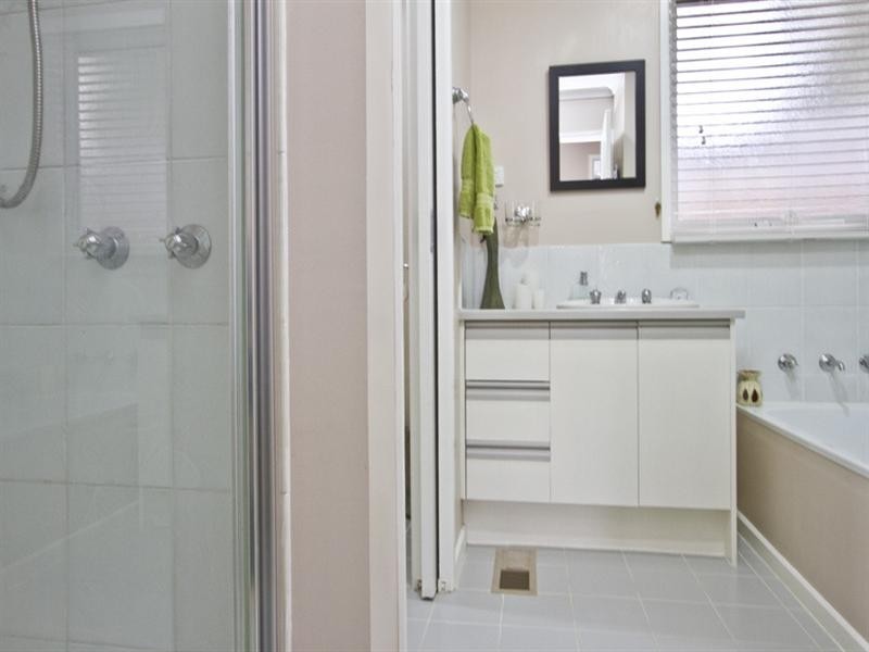 Greensborough VIC 3088