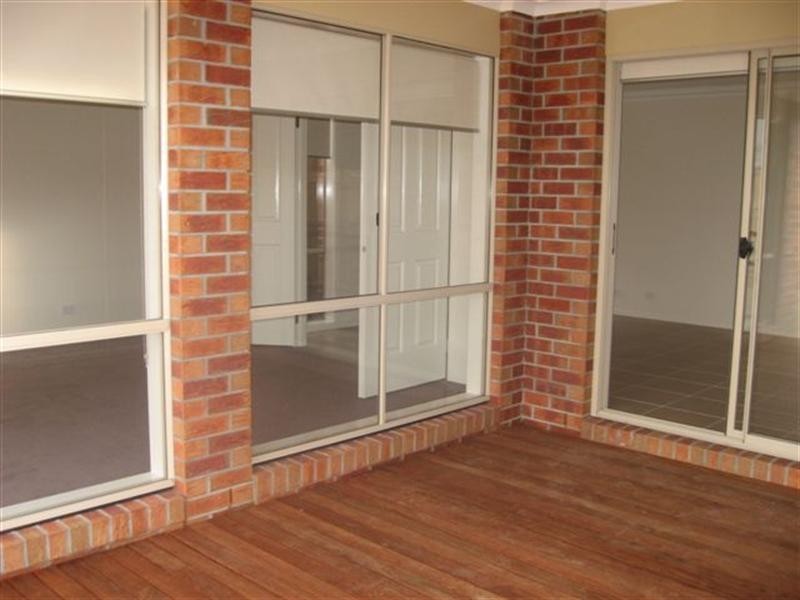 12 Gillow Grove, Doreen VIC 3754