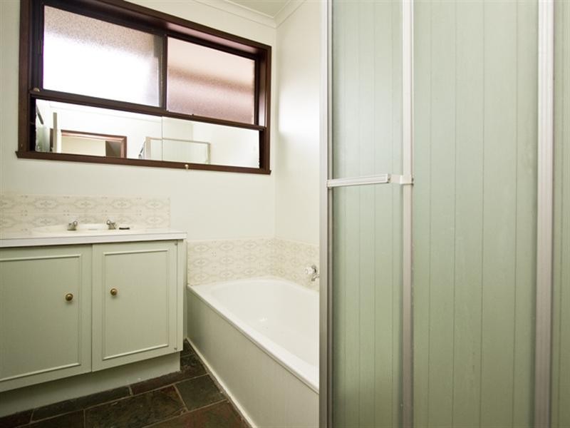 20 Lincoln Street, Watsonia North VIC 3087