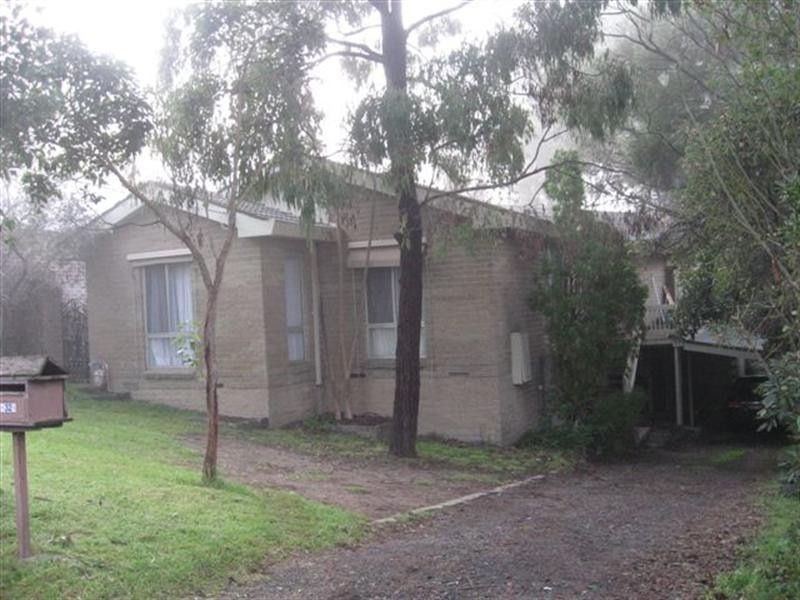 32 Ryans Road, Eltham VIC 3095