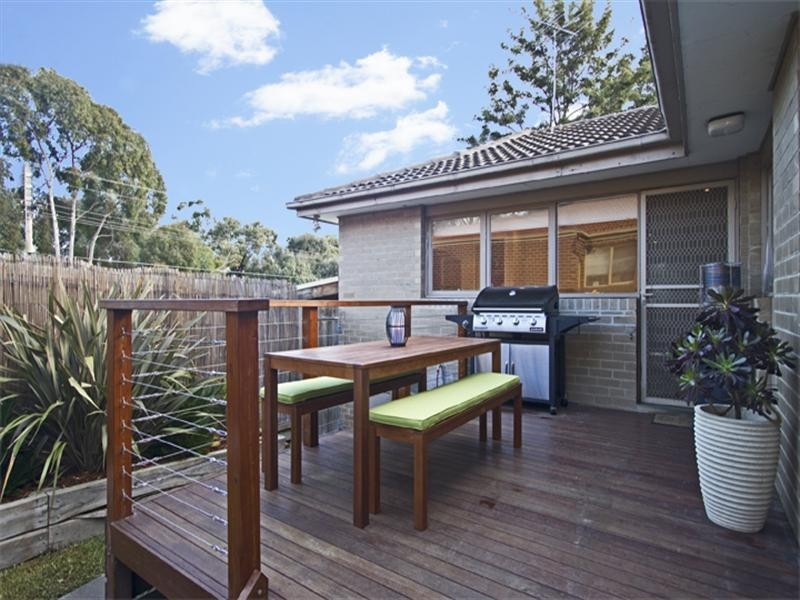 2 Carinya Road, Greensborough VIC 3088