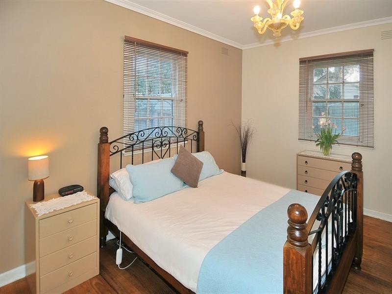 33 Adeline Street, Greensborough VIC 3088