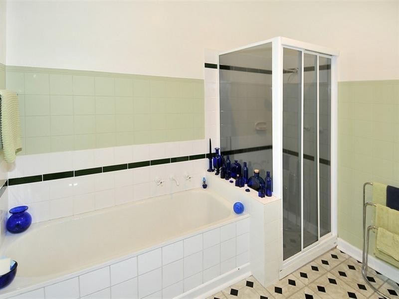 33 Adeline Street, Greensborough VIC 3088