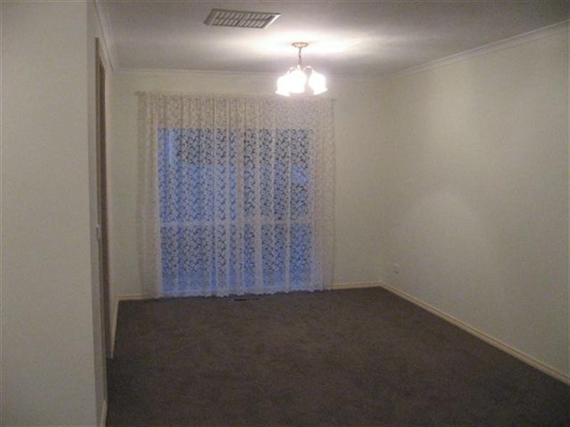 8/9-11 McDowell Street, Greensborough VIC 3088