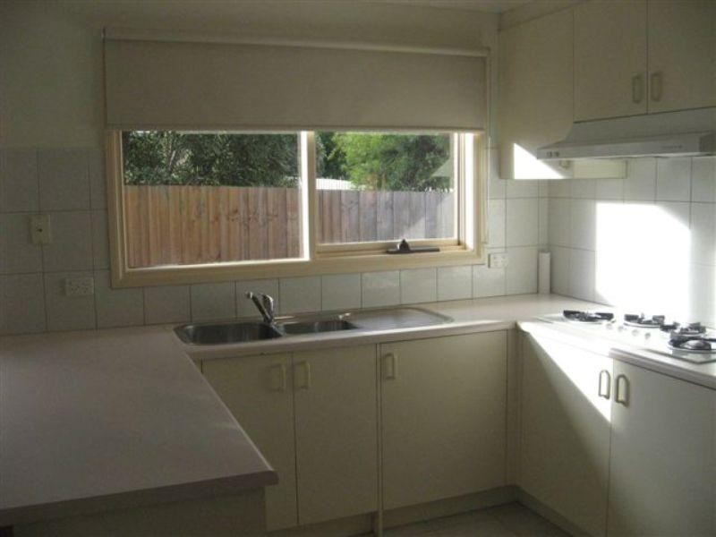 8/9-11 McDowell Street, Greensborough VIC 3088