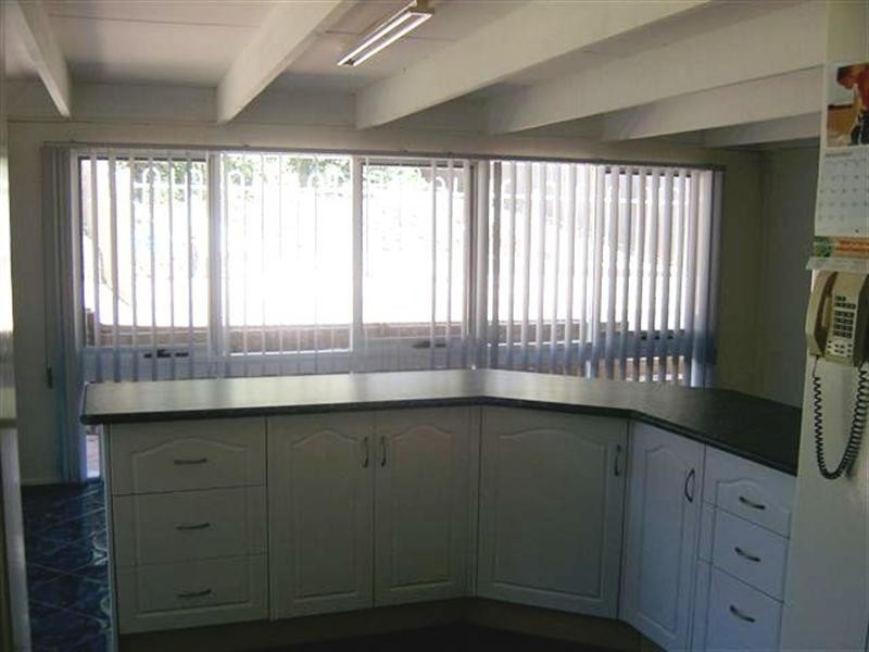 2 Spring Street, Greensborough VIC 3088