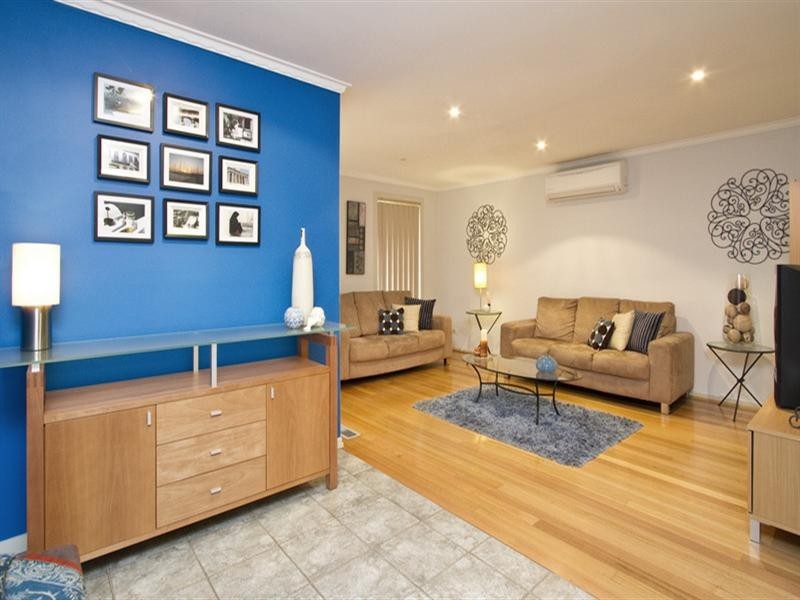 72 Garden Grove Drive, Mill Park VIC 3082