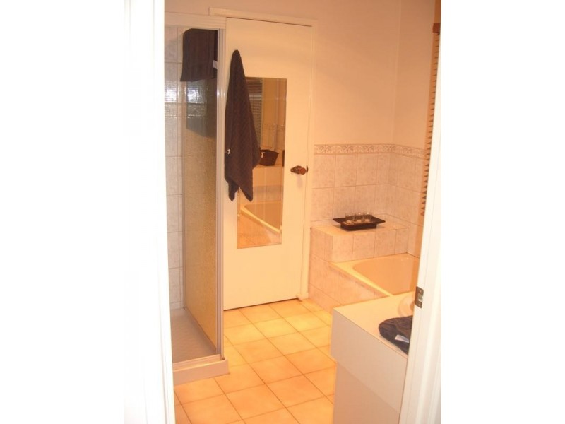 262 Plenty River Drive, Greensborough VIC 3088