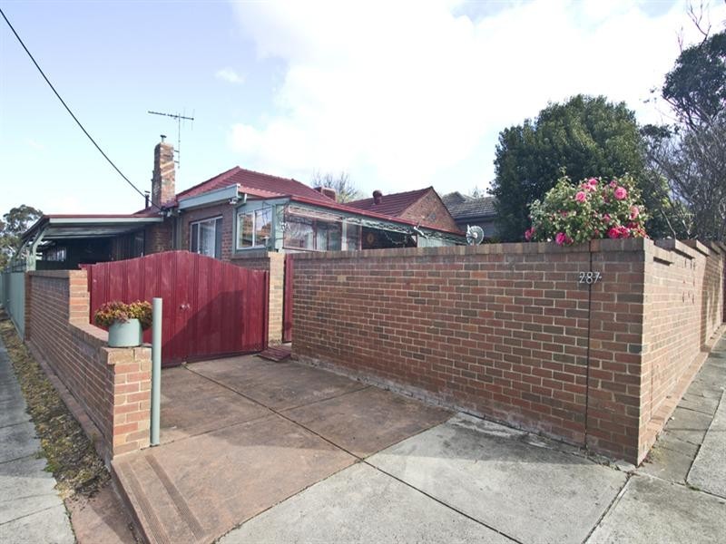 287 Grimshaw Street, Watsonia VIC 3087