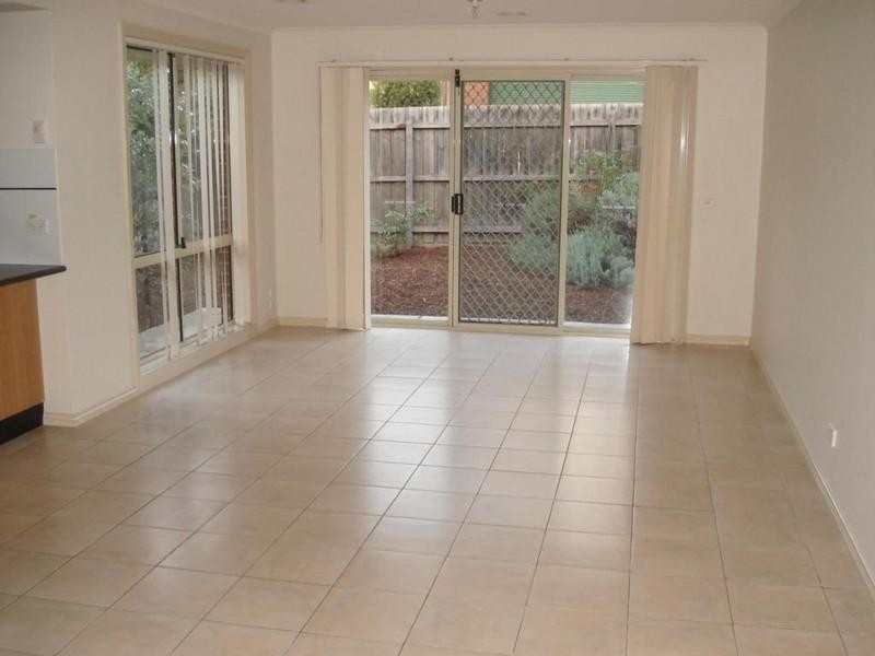 22 Gresswell Park Drive, Bundoora VIC 3083