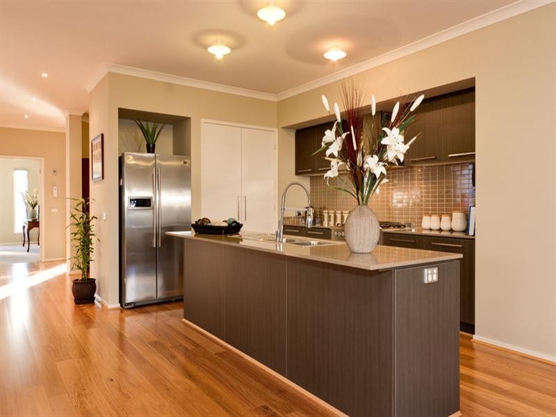 10 Dorbolo Street, Mernda VIC 3754