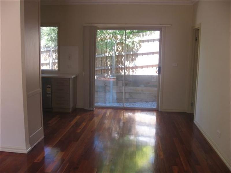 4/192-196 Sherbourne Road, Montmorency VIC 3094