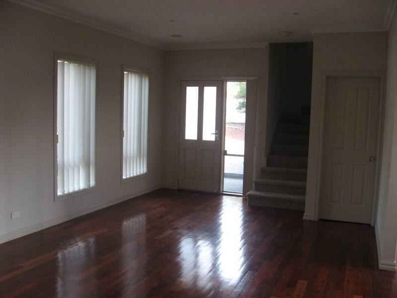 5/192-196 Sherbourne Road, Montmorency VIC 3094