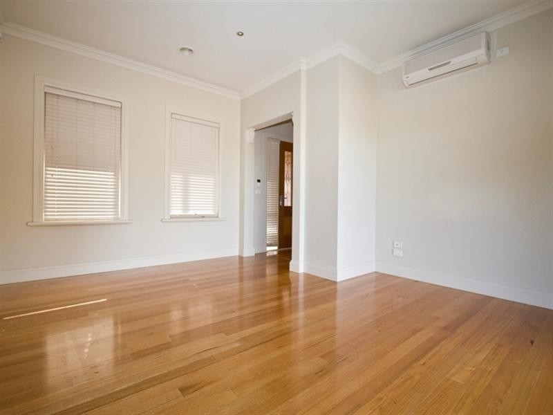 8/31-33 Old Aqueduct Road, Diamond Creek VIC 3089