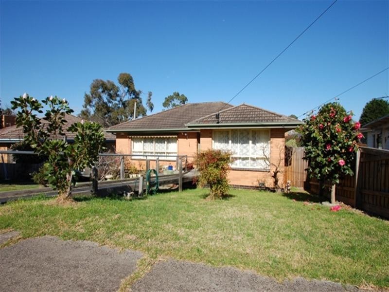 42 Medbury Avenue, Greensborough VIC 3088