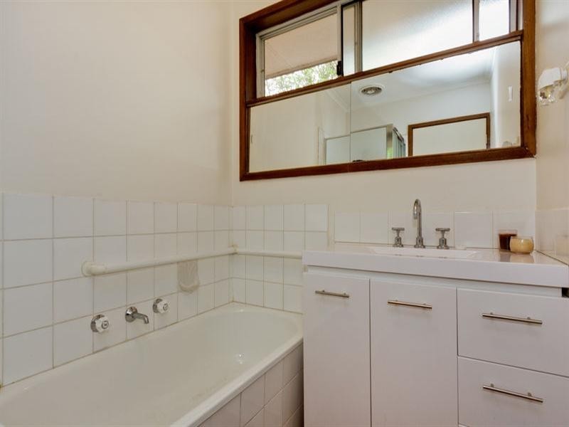 4/285 Greensborough Road, Watsonia VIC 3087