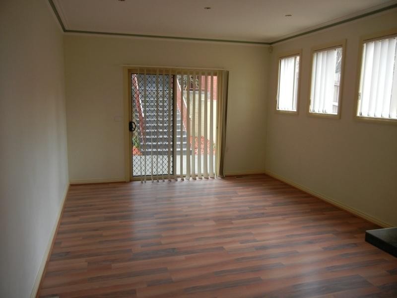 6/95 Nell Street, Greensborough VIC 3088