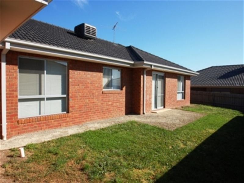 82 Waterview Drive, Mernda VIC 3754