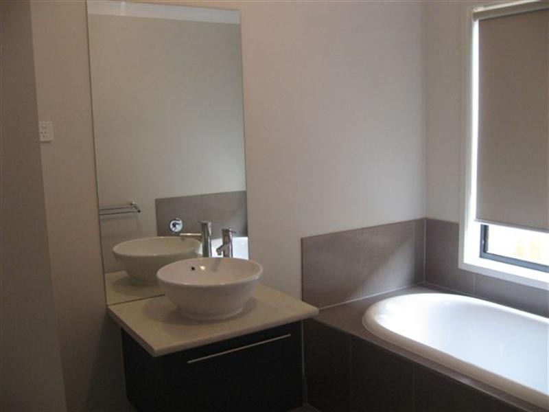 4 Endurance Street, Doreen VIC 3754