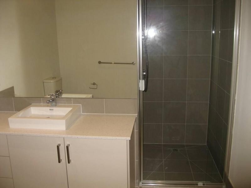 2/91 Old Eltham Road, Lower Plenty VIC 3093