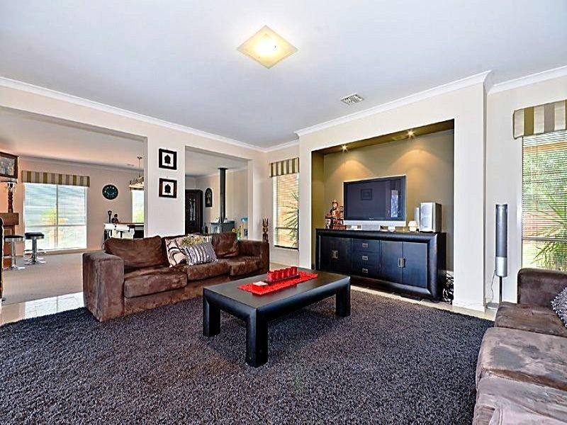 Hidden Valley VIC 3756