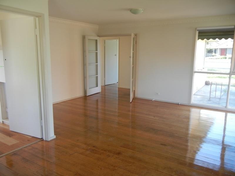 16 Nepean Street, Watsonia VIC 3087