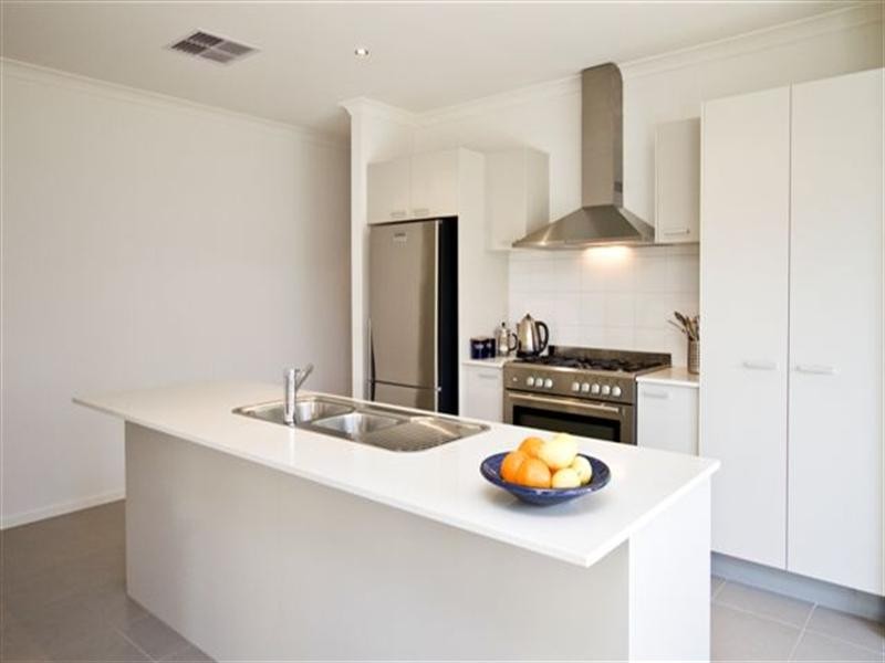 20 Serle Street, Doreen VIC 3754