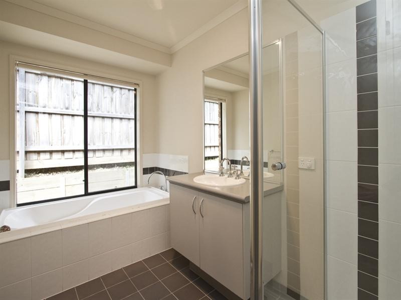 76 Everleigh Drive, Diamond Creek VIC 3089