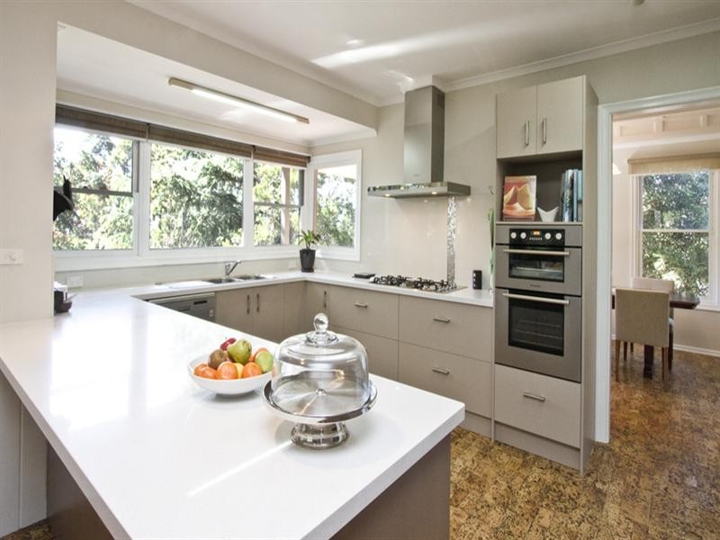 2 Panorama Avenue, Lower Plenty VIC 3093