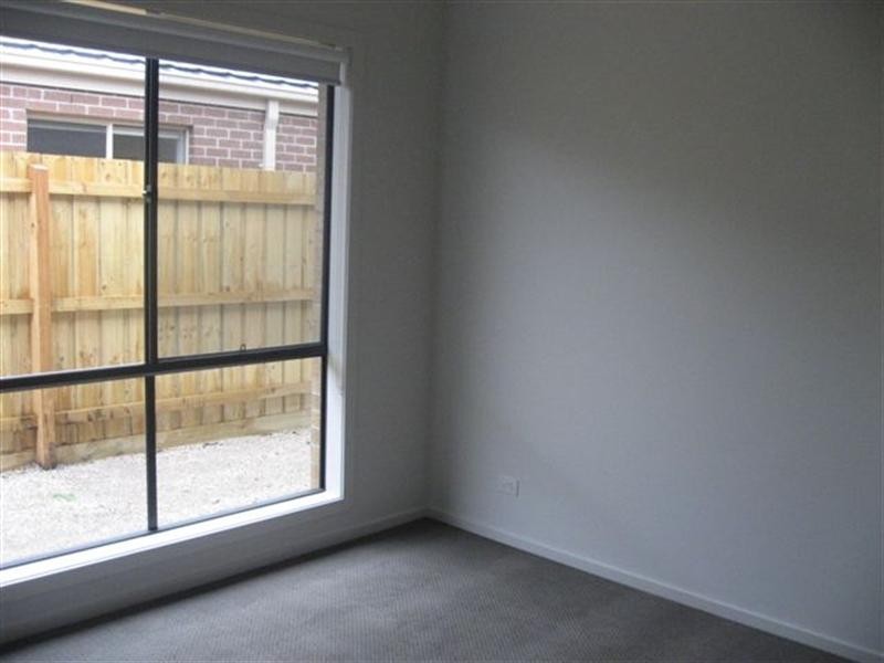 9 Pier Avenue, Doreen VIC 3754