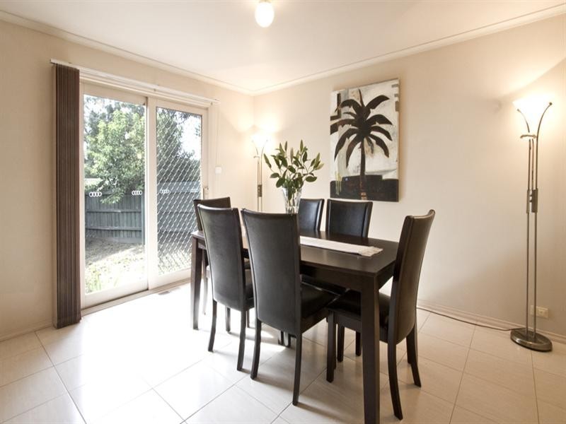 4/42 Shalbury Avenue, Eltham VIC 3095