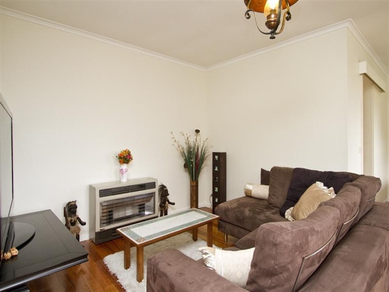 11 Gleeson Drive, Bundoora VIC 3083