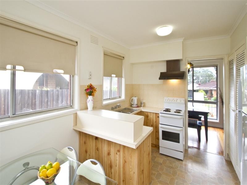 11 Gleeson Drive, Bundoora VIC 3083