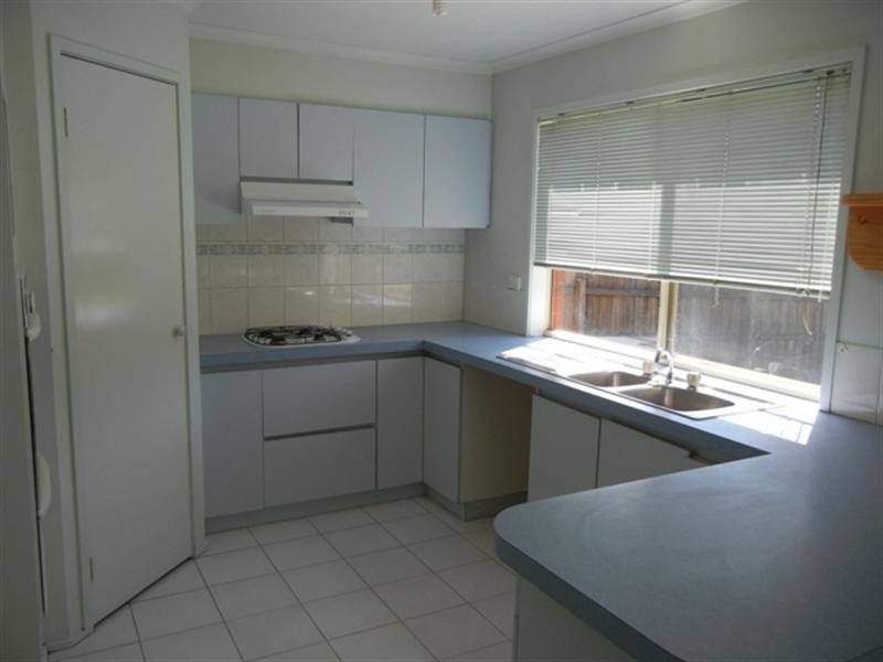 2/33 Stewart Terrace, Macleod VIC 3085