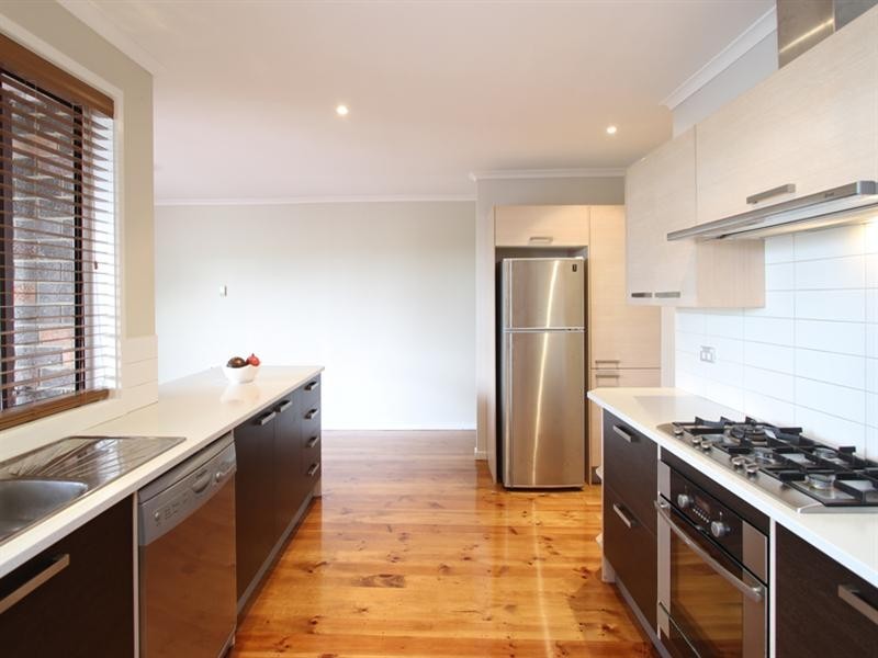 26 Tallow Wood Drive, Greensborough VIC 3088