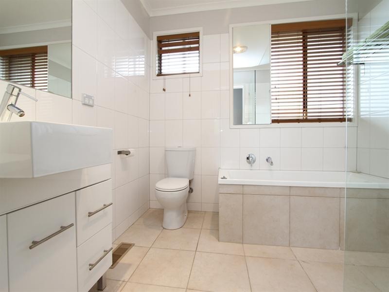 26 Tallow Wood Drive, Greensborough VIC 3088