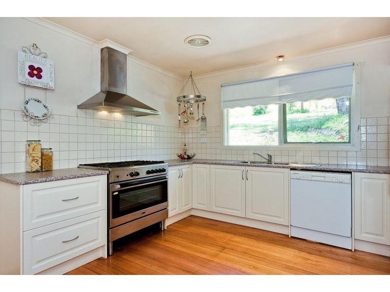 1234 Main Road, Eltham VIC 3095