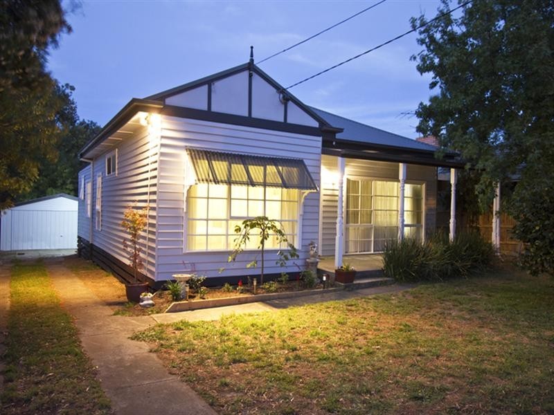 212 Nell Street, Greensborough VIC 3088