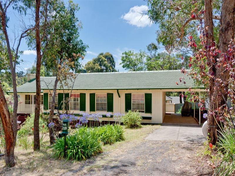 218 Bolton Street, Eltham VIC 3095