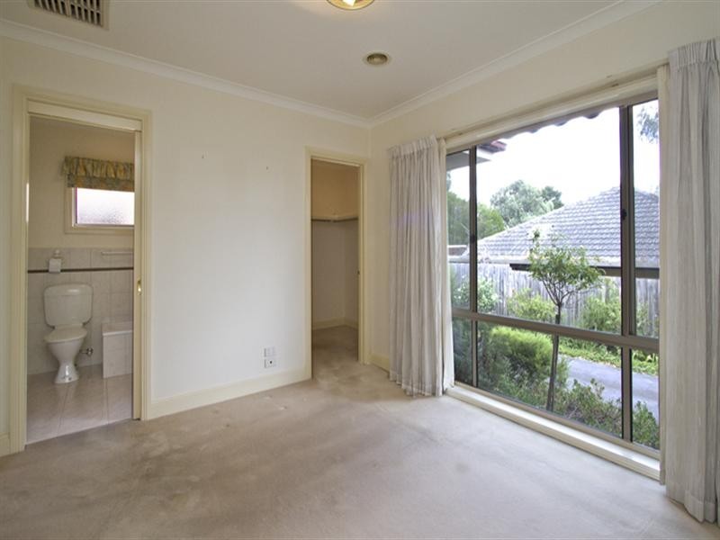 2/160 Main Road, Lower Plenty VIC 3093