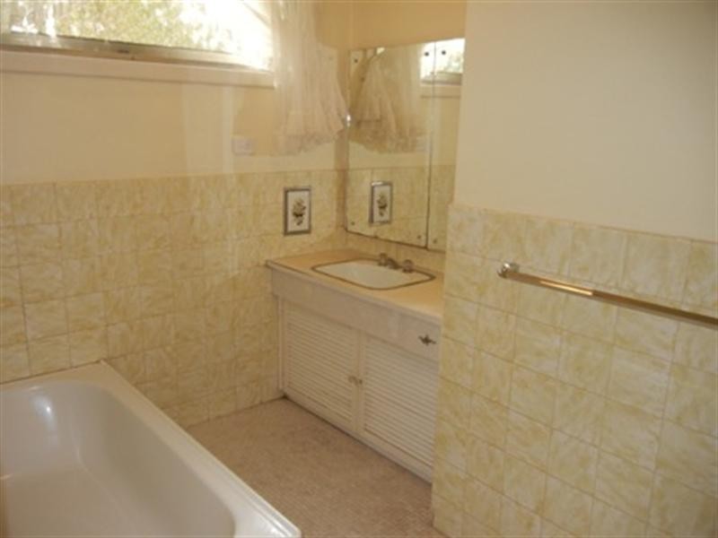 9 Tennyson Street, Watsonia VIC 3087