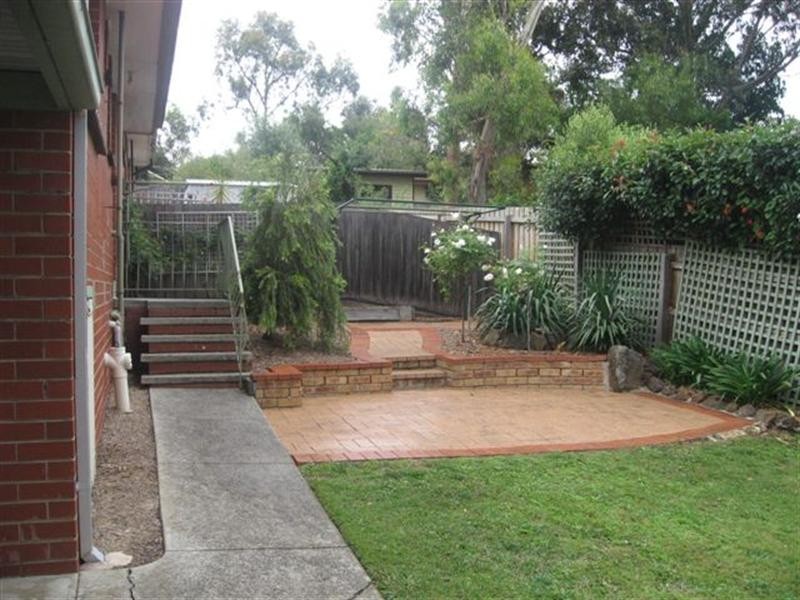 4/227 Nepean Street, Greensborough VIC 3088