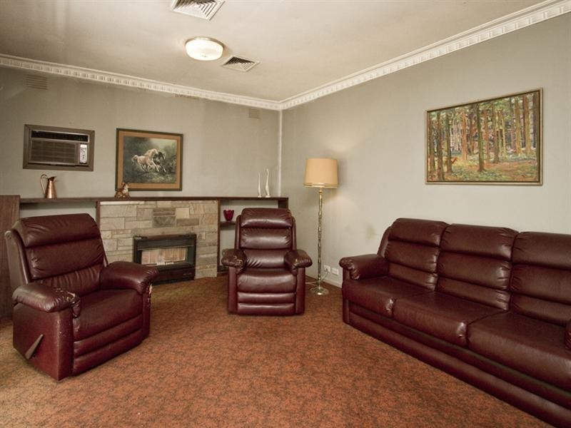 18 Virginia Court, Montmorency VIC 3094