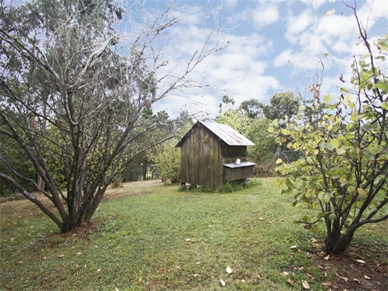 13 Reynolds Road, Wattle Glen VIC 3096