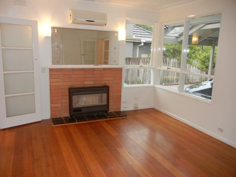 1/11 Nepean Street, Watsonia VIC 3087