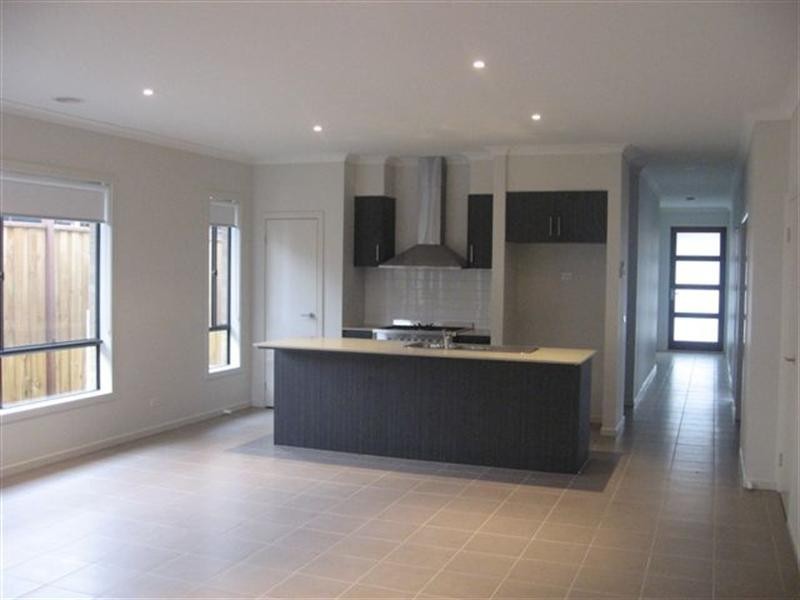 25 Eliot Avenue, Doreen VIC 3754