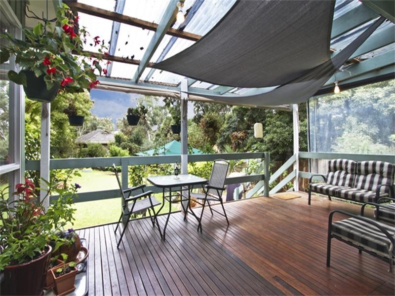 19 Alban Street, Montmorency VIC 3094