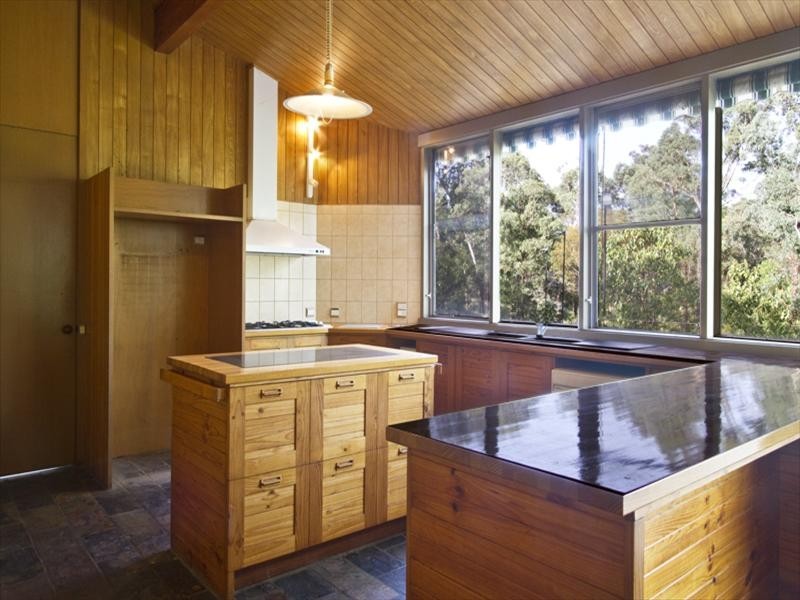 1 Wild Cherry Drive, Eltham VIC 3095